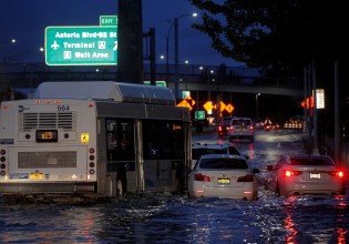 Καταιγίδα Άιντα – Τουλάχιστον 9 νεκροί στις ΗΠΑ – Χάος σε Νέα Υόρκη και Νιου Τζέρσι