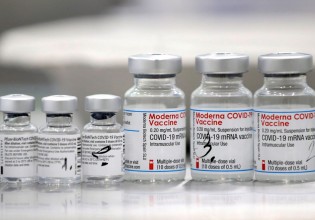 Εμβόλιο – Αναμνηστική δόση Μoderna με τη μισή ποσότητα mRNA αναμένεται να εγκρίνουν οι ΗΠΑ