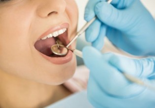 Κοροναϊός – Με rapid test στα οδοντιατρεία οι εμβολιασμένοι – Με μοριακό οι ανεμβολίαστοι