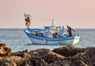 ΥπΑΑΤ – 375 εκατ. ευρώ για το Πρόγραμμα Αλιείας Υδατοκαλλιέργειας και Θάλασσας