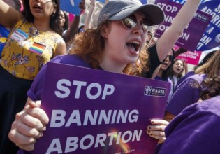 Μπάιντεν – Εναντίον του Τέξας για τον νόμο περί άμβλωσης