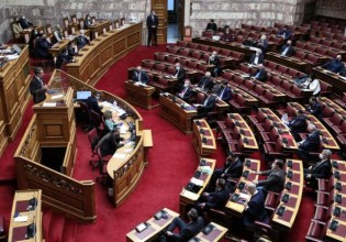 Μητσοτάκης – Θα ενημερώσει την ολομέλεια της βουλής για την αμυντική συμφωνία με τη Γαλλία
