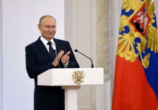 Πούτιν – Μπαίνει σε καραντίνα – Συνεργάτες του βρέθηκαν θετικοί στον κοροναϊό