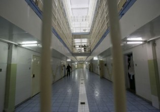 Θεσσαλονίκη – 25χρονος κρατούμενος βρέθηκε απαγχονισμένος στο Τ.Α. Λευκού Πύργου
