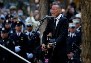 11η Σεπτεμβρίου – Η μοναδική ερμηνεία του Bruce Springsteen για τα θύματα