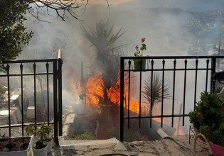 Έκρηξη σε σπίτι στα Καλύβια – Προκλήθηκε φωτιά, πληροφορίες για τραυματίες