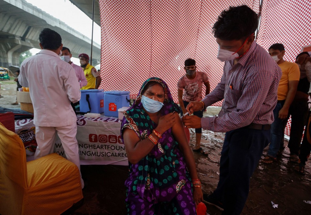 Ινδία – 308 θάνατοι σε 24 ώρες λόγω του κοροναϊού – Πάνω από 42.700 νέα κρούσματα