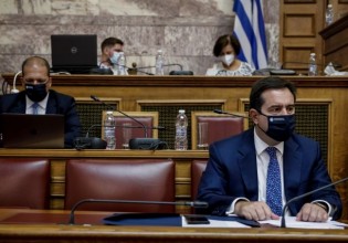 Μηταράκης – Θέλουμε να είμαστε «ασπίδα» για την Ελλάδα – Κόντρα με Μουζάλα για τις απελάσεις