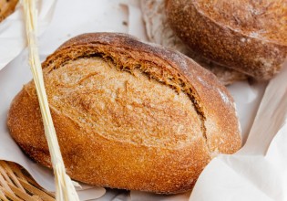 Ψωμί χωρίς… ζύμωμα – Η τέλεια συνταγή  του σεφ του «Πάμε Δανάη!», Τίμου Ζαχαράτοτυ
