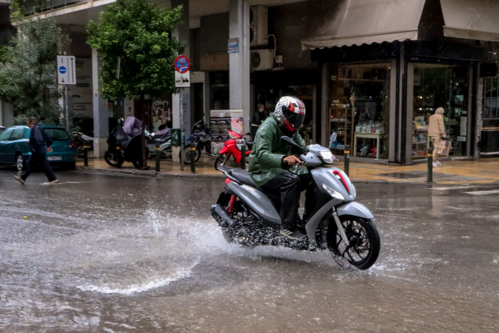 Καιρός – Ο «Μπάλλος» έφυγε αλλά… έρχεται νέο κύμα κακοκαιρίας – Δείτε πού και πότε θα χτυπήσει