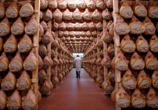 Βιομηχανία κρέατος – Ένα ευρωπαϊκό εργασιακό «σφαγείο»