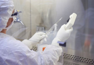 Κοροναϊός – Μειώνεται η προστασία από το εμβόλιο της Pfizer ύστερα από 6 μήνες – Τι έδειξε μελέτη