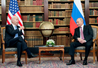 Ρωσία – Υπάρχει «πολλή κόπρος του Αυγεία» που πρέπει να καθαριστεί στις σχέσεις Μόσχας και Ουάσινγκτον