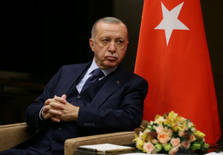 Ερντογάν – Νέο παραλήρημα του τούρκου προέδρου – «Τουρκικό έμβλημα ο δικέφαλος αετός»