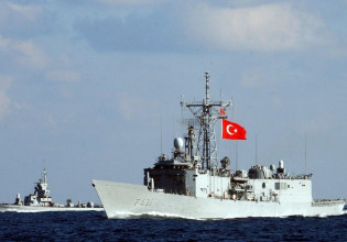 Υπό απειλή η ειρήνη στη Μεσόγειο – Φλερτάρει με το θερμό επεισόδιο η Τουρκία