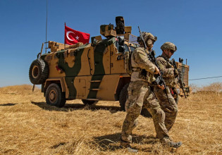 Τουρκία – Το κοινοβούλιο ενέκρινε την παράταση για δύο χρόνια επιχειρήσεων του στρατού σε Συρία και Ιράκ