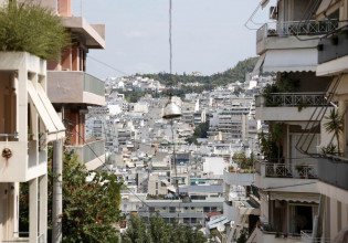 Housing prices in Greece up, following global trend