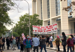 Ζακ Κωστόπουλος – Ξεκινά η δίκη – Συγκέντρωση διαμαρτυρίας έξω από τα δικαστήρια