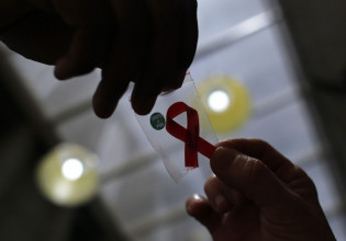 AIDS – Τόσα χρόνια ερευνών και κανένα εμβόλιο