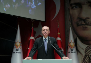 Τουρκία – Ο Ερντογάν κατηγορείται ότι χρησιμοποιεί την Interpol για να τσακίσει τους αντιφρονούντες
