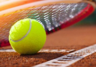 Προπονητής τένις – Νέα στοιχεία για τη «δράση» του σε βάρος ανηλίκων – Οδηγείται στον ανακριτή