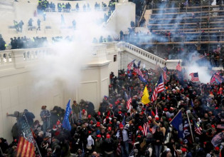 Εισβολή στο Καπιτώλιο – Καταθέτει ενώπιον της ειδικής επιτροπής πρώην υψηλόβαθμος αξιωματούχος του υπ. Δικαιοσύνης