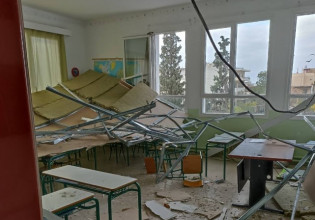 Θεσσαλονίκη – Εκκενώθηκε το σχολείο του οποίου έπεσε η οροφή – Από θαύμα σώθηκαν οι μαθητές
