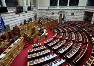 Βουλή – Υπερψηφίστηκε ο νέος Ποινικός Κώδικας – «Ναι» επί της αρχής από ΝΔ και Λοβέρδο – Λάθος «κουμπί» πάτησε το ΚΙΝΑΛ