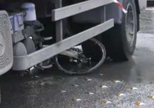 Σοκ στη Θεσσαλονίκη – Φορτηγό παρέσυρε ποδηλατίσσα – Σε κρίσιμη κατάσταση