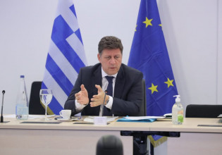 Βαρβιτσιώτης – Η Ελλάδα δεν φοβάται να συνομιλήσει με την Τουρκία – Νέα δεδομένα στη Βόρεια Μακεδονία μετά την παραίτηση Ζάεφ