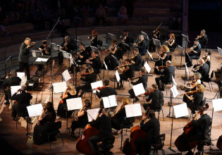 Η Φιλαρμόνια Ορχήστρα  ηχογραφεί τα δύο έργα του  Μανώλη Καλομοίρη