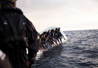Ιταλία – Τετρακόσιοι σαράντα μετανάστες αποβιβάστηκαν στη Σικελία – Περισσότεροι από 67.000 συνολικά στη χώρα το 2021