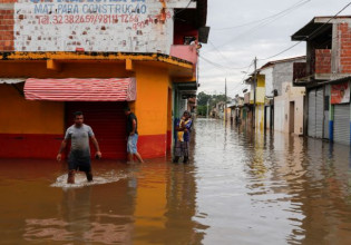 Βραζιλία – 20 νεκροί και τεράστιες καταστροφές από τις πλημμύρες