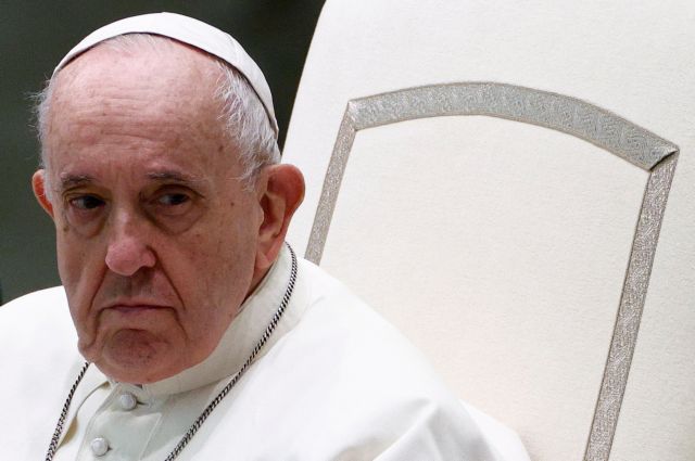 Πάπας Φραγκίσκος - Συνάντηση με πρόσφυγες και προσευχή πριν αναχωρήσει για Κύπρο