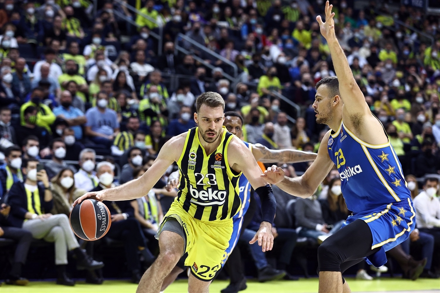 Νέα νίκη της Φενέρμπαχτσε (90-79)