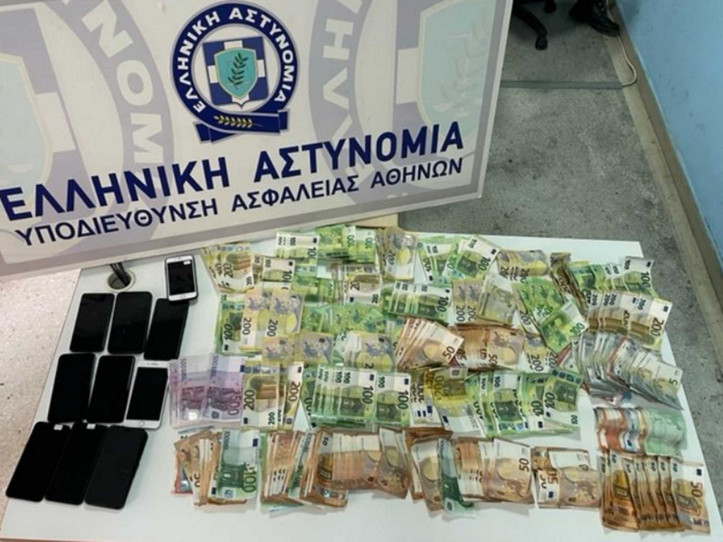 Εξάρθρωση σπείρας – Μέχρι και πρακτορείο ταξιδίων είχε για να διακινεί μετανάστες