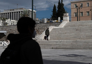 ΝΔ κατά ΣΥΡΙΖΑ με το βλέμμα στο 2011 – Ο φόβος για νέες «πλατείες» και «νεογανακτισμένους»