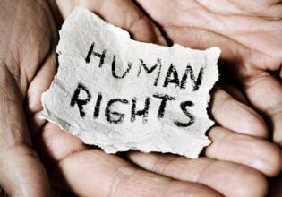 Τριαντατρείς νίκες στα ανθρώπινα δικαιώματα για να γιορτάσουμε φέτος