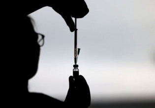 Κοροναϊός – Για να τελειώσει η πανδημία σε 8 μήνες πρέπει να εμβολιαστεί πάνω από 80%
