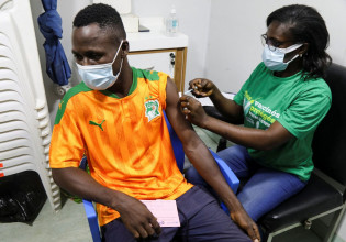 Εμβόλιο – Μην στέλνετε παρτίδες που λήγουν, διαμαρτύρεται η Αφρική