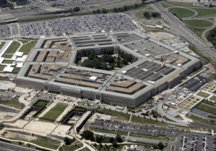 ΗΠΑ: Σε επιφυλακή έθεσε το Πεντάγωνο 8.500 στρατιώτες