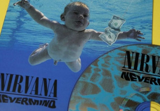 Nirvana – Στο αρχείο η μήνυση του Σπενσερ Ελντεν που εμφανιζόταν μωρό στο άλμπουμ Nevermind