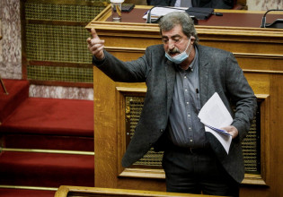 Πολάκης: Μιλά για «εκτροπή από τις δημοκρατικές διαδικασίες» μετά τον χαμό στη Βουλή