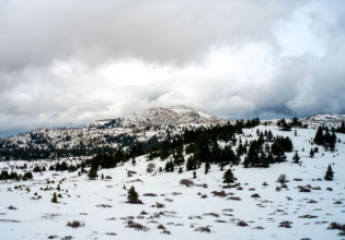 Κακοκαιρία «Διομήδης» – Χιόνια, σφοδρές καταιγίδες και πτώση θερμοκρασίας