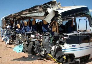 Αίγυπτος – Πολύνεκρο τροχαίο στο Σινά – Συγκρούστηκαν δύο λεωφορεία