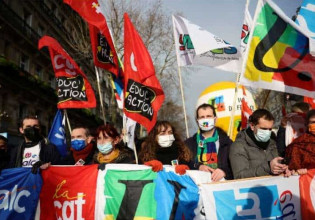 Γαλλία – Μαζικές διαδηλώσεις εκπαιδευτικών κατά της κυβερνητικής στρατηγικής για την Covid-19