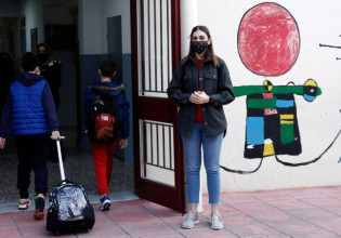 Μανωλόπουλος – Μέχρι το Σαββατοκύριακο μπορεί να αλλάξουν τα μέτρα για τα σχολεία