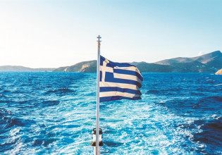 Ελλάδα – Το νησί που φιγουράρει στη λίστα με τους 10 δημοφιλέστερους προορισμούς