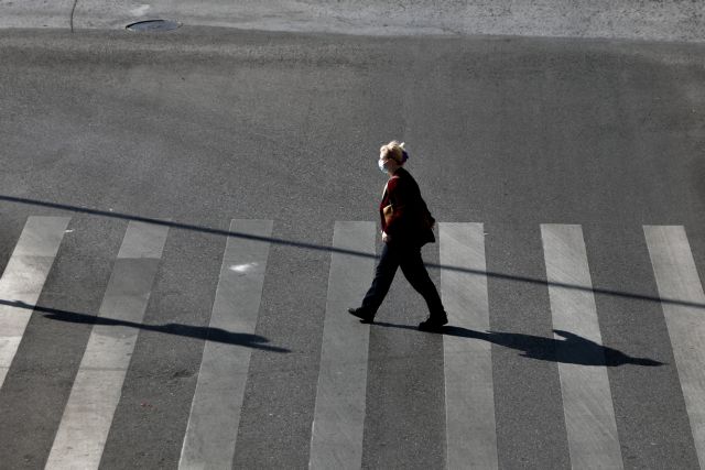 Κοροναϊός: Πότε θα ομαλοποιηθεί ο σκληρός δείκτης των θανάτων – Τι δείχνουν τα πρώτα στοιχεία από τις νοσηλείες με Όμικρον