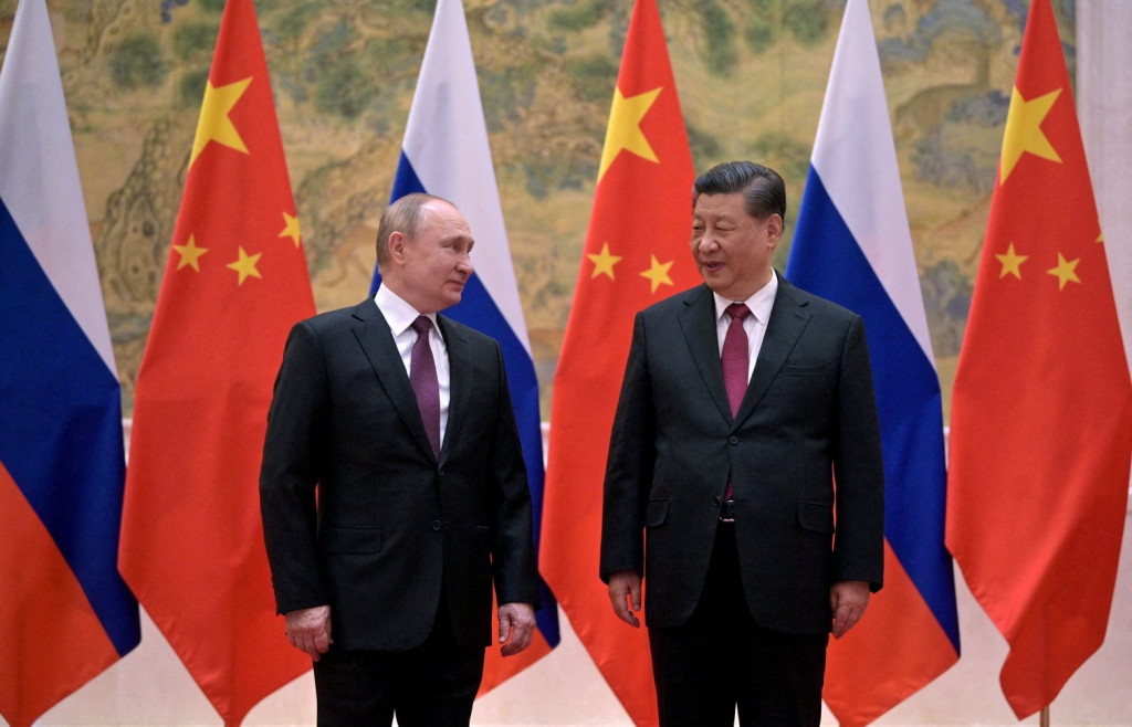Η πίεση των ΗΠΑ φέρνει πιο κοντά Ρωσία και Κίνα